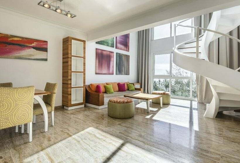 هتل Hamaca Suites