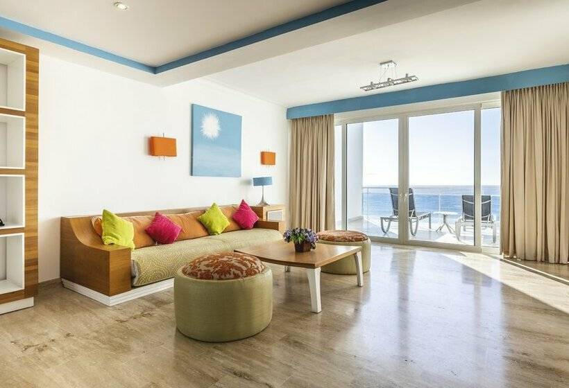 هتل Hamaca Suites