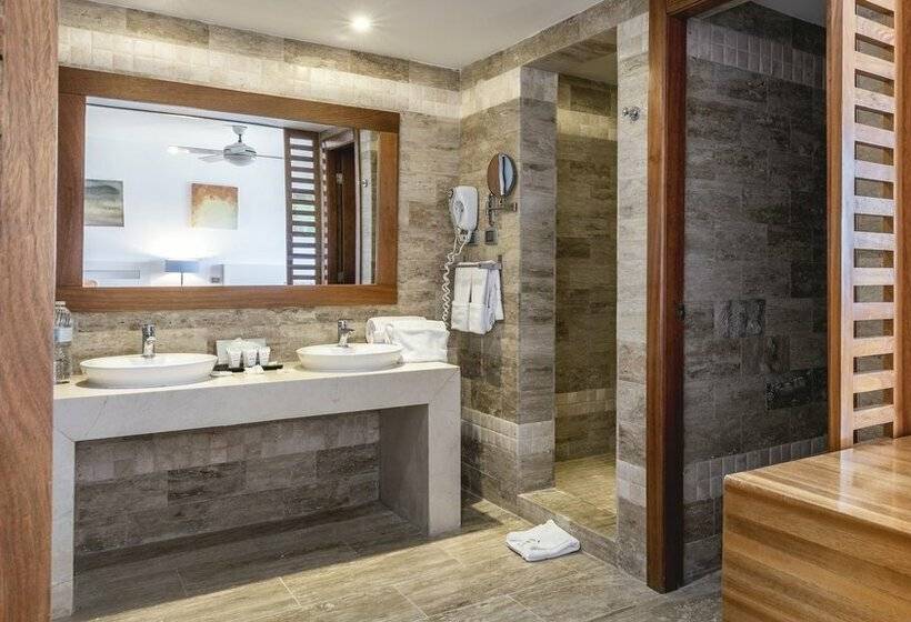 هتل Hamaca Suites