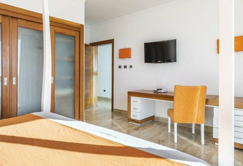 هتل Hamaca Suites