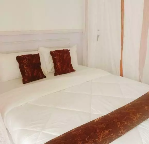 Hotel Diani Palm Resort