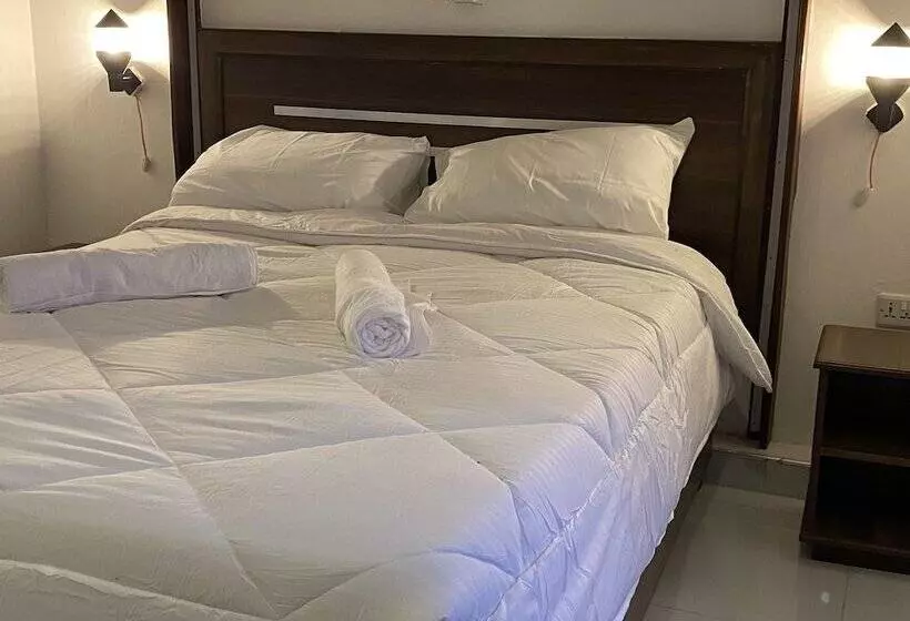 Hotel Diani Palm Resort