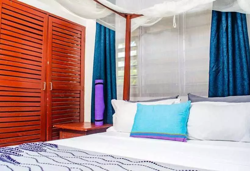 Hotel Diani Palm Resort