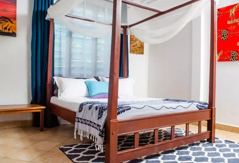 Hotel Diani Palm Resort