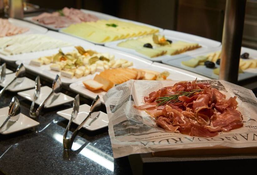 هتل Timbre Heroismo