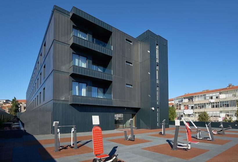 هتل Timbre Heroismo