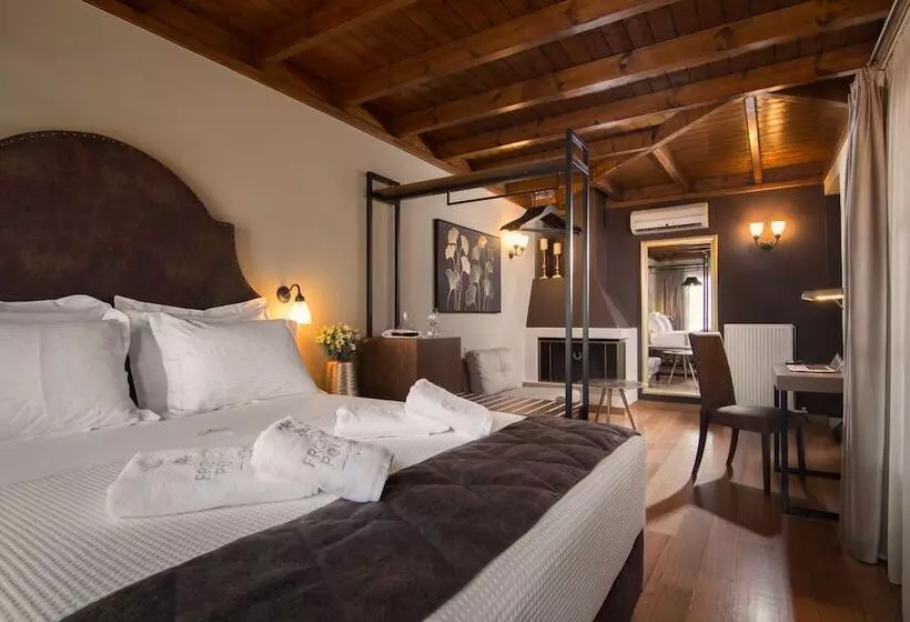 Hotel Frontzu Politia