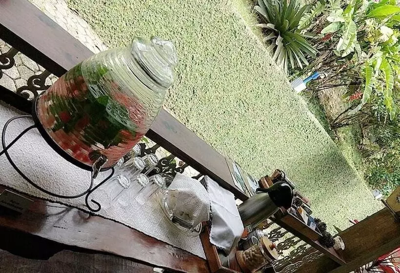 Отель Pousada Xica Da Silva