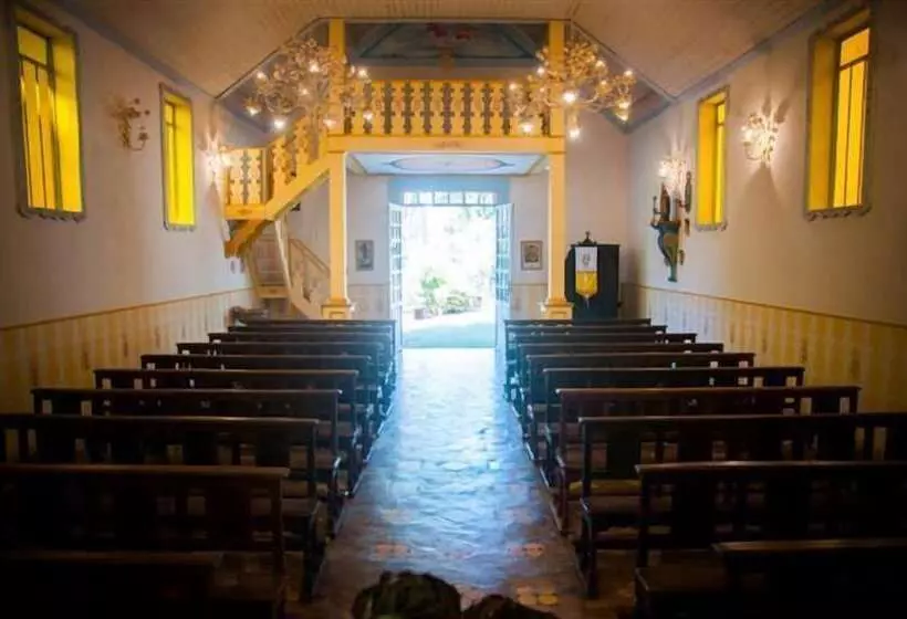 Отель Pousada Xica Da Silva