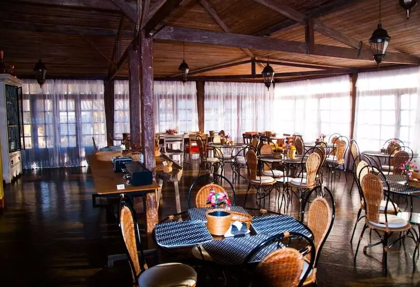 Отель Pousada Xica Da Silva