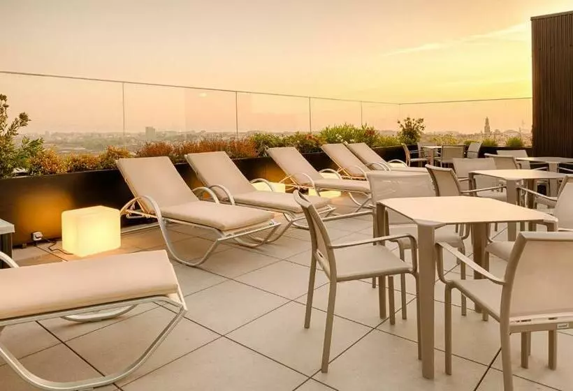 ホテル Premium Porto Downtown