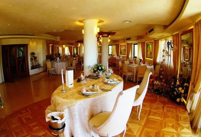 호텔 Solemare Club Village