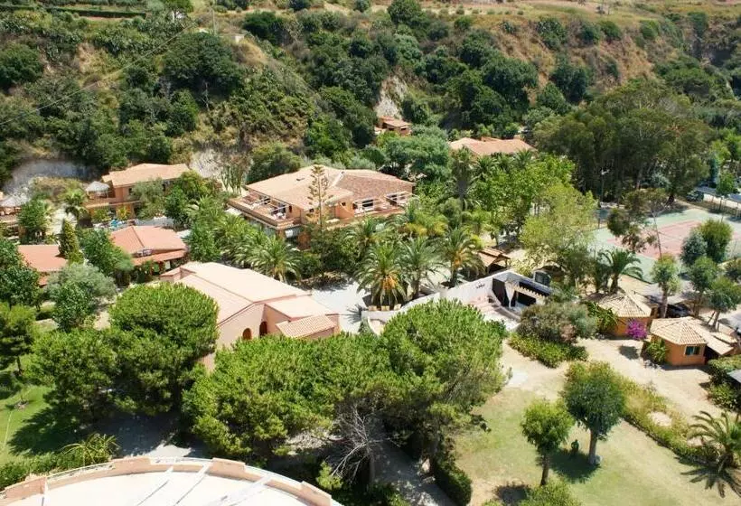 호텔 Solemare Club Village