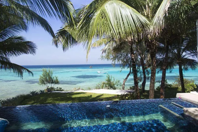 هتل The Aiyana Resort & Spa