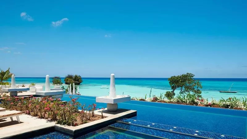 هتل The Aiyana Resort & Spa