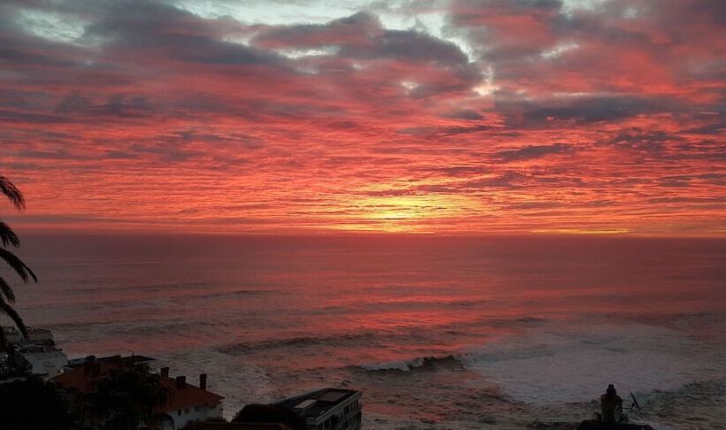 בית מלון כפרי The Clarendon Bantry Bay