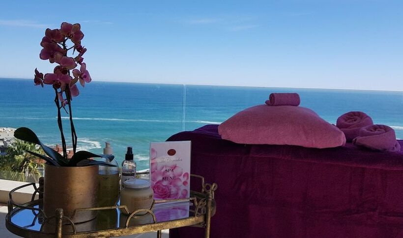 בית מלון כפרי The Clarendon Bantry Bay