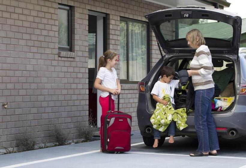 מוטל Brooklyn Motor Lodge