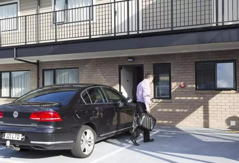 汽车旅馆  Brooklyn Motor Lodge