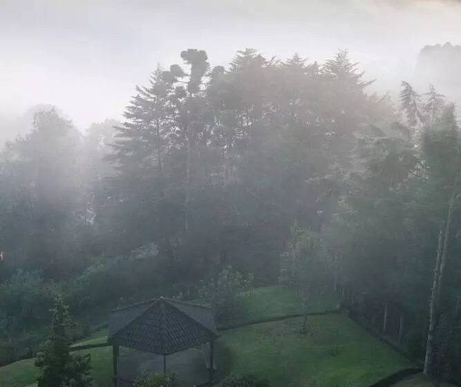 Пансион Summit Suítes Hotel Campos Do Jordão