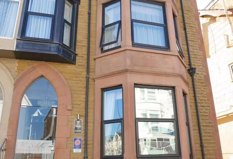 پانسیون The Redstone Guesthouse