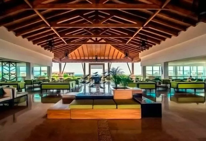 Lomakeskus Roc Lagunas Del Mar