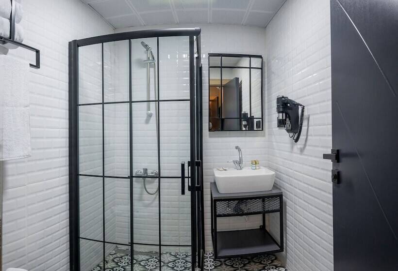 هتل Continental Airport