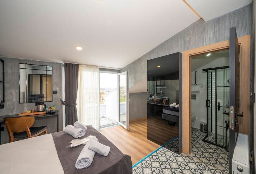 هتل Continental Airport