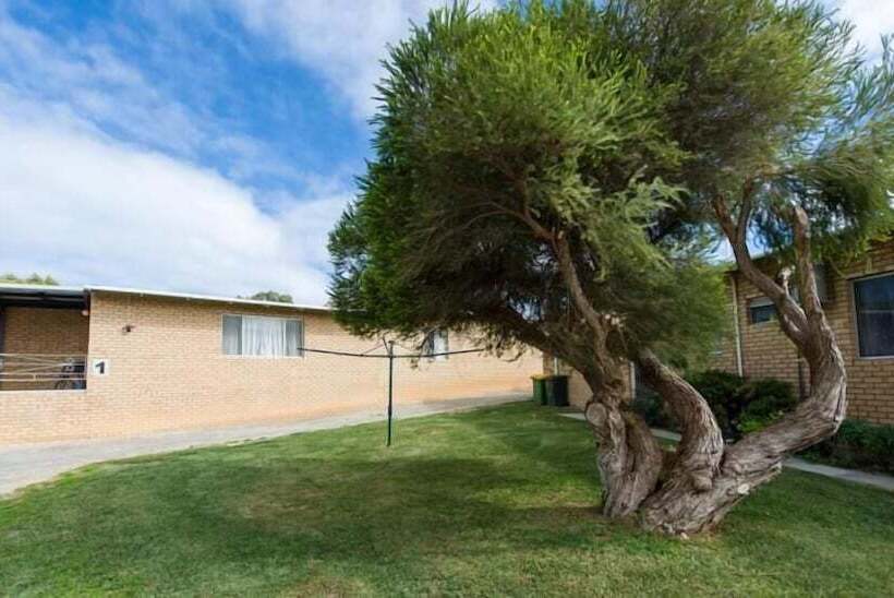 Cervantes Holiday Homes