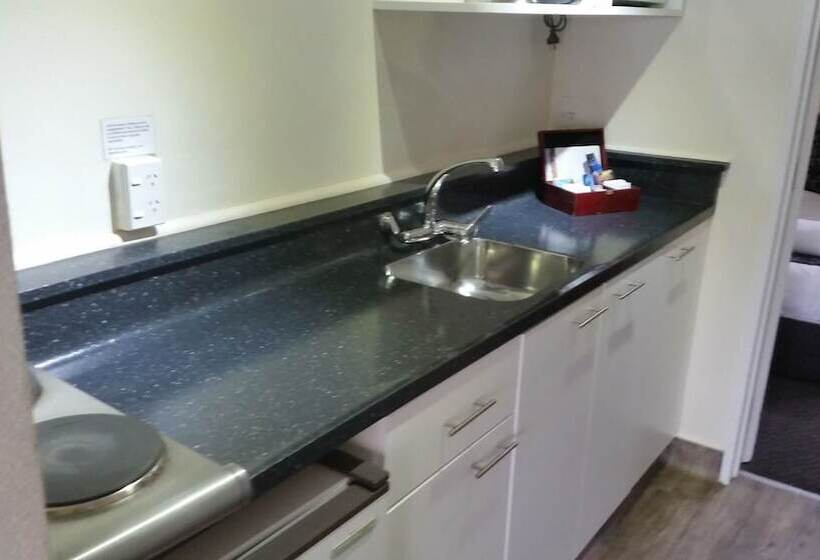 Chelmswood Motel Taupo