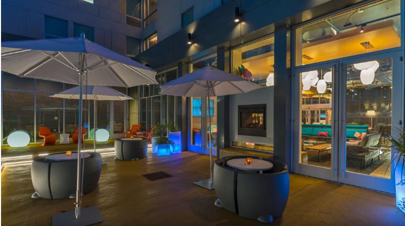 호텔 Aloft College Station