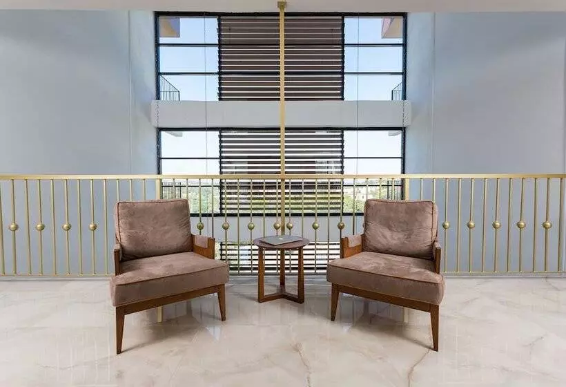 Aya Yorgi Hotel By T