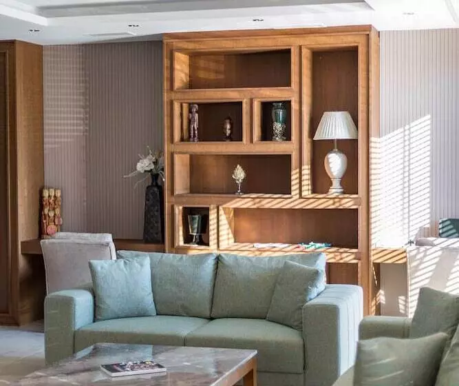 Aya Yorgi Hotel By T