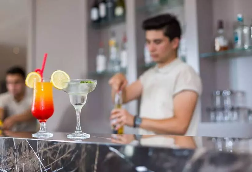 Aya Yorgi Hotel By T