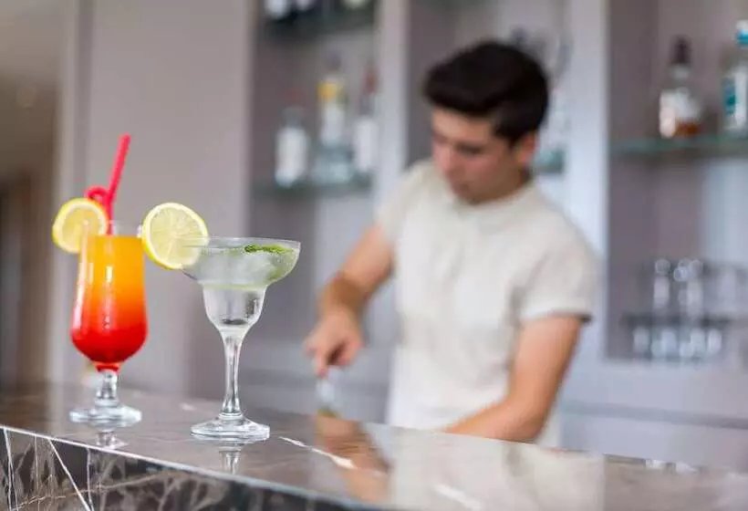 Aya Yorgi Hotel By T