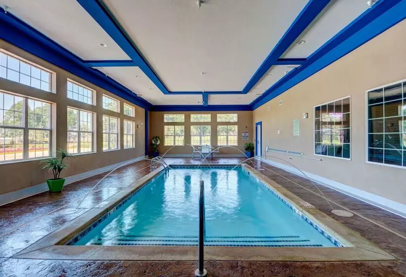 Отель Best Western Plus Inn Of Muskogee