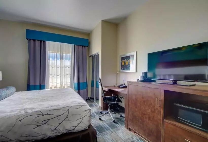 Отель Best Western Plus Inn Of Muskogee