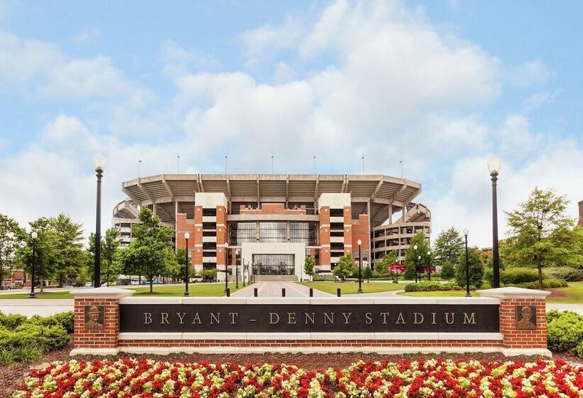 בית מלון כפרי Home2 Suites By Hilton Tuscaloosa Downtown University Blvd