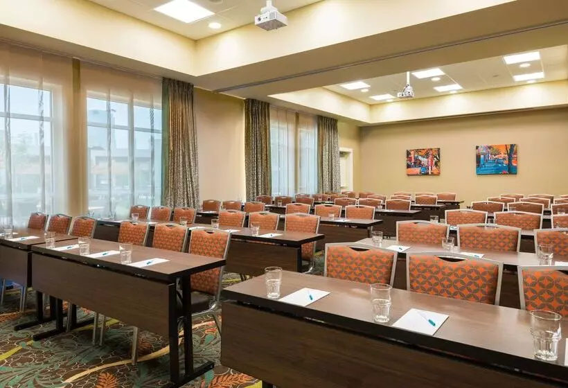 호텔 Homewood Suites By Hilton Little Rock Downtown