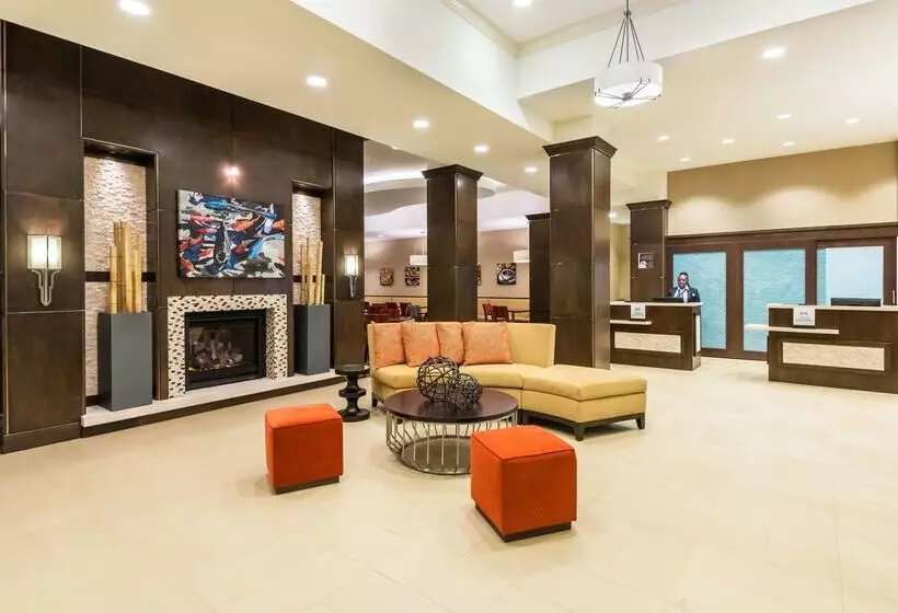 호텔 Homewood Suites By Hilton Little Rock Downtown