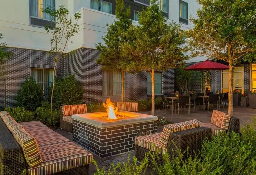 호텔 Homewood Suites By Hilton Little Rock Downtown