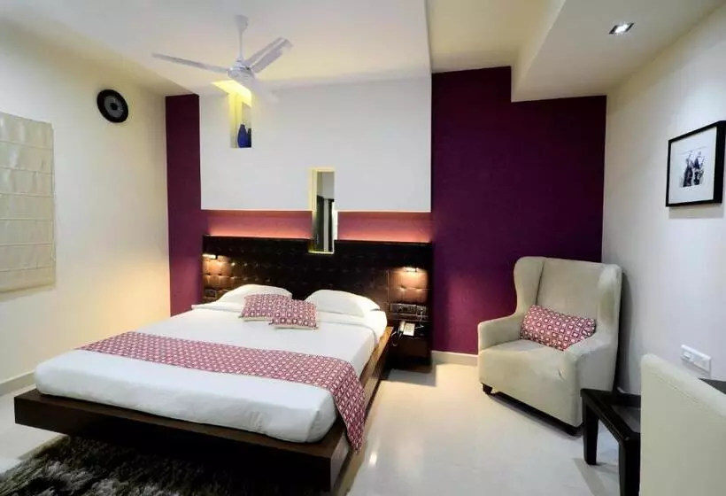 Hotelli Serenity La Vista