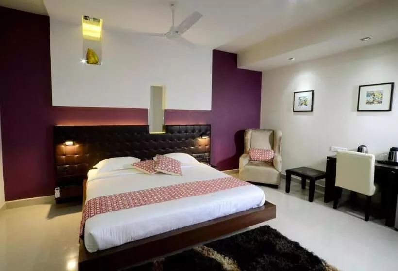 Hotelli Serenity La Vista