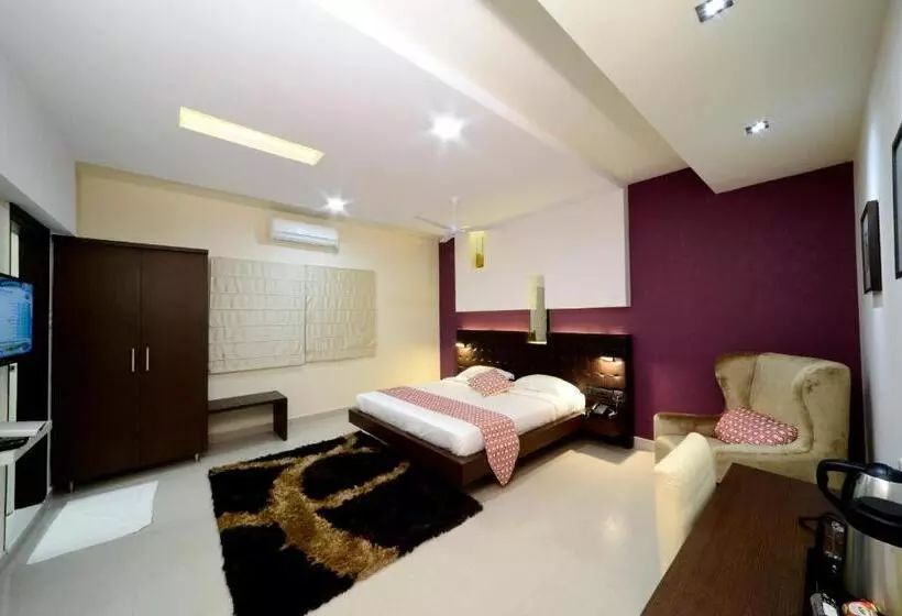 Hotelli Serenity La Vista