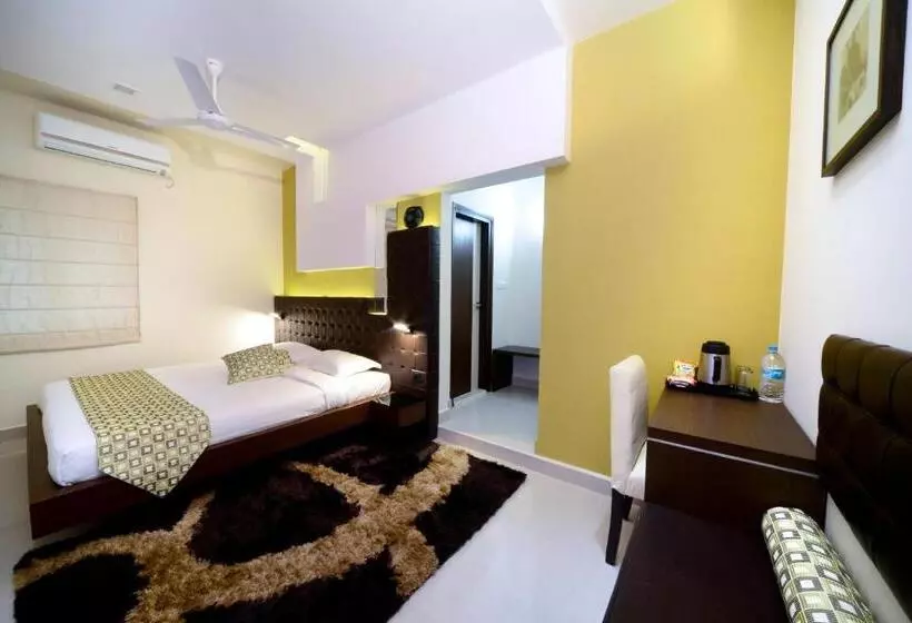 Hotelli Serenity La Vista