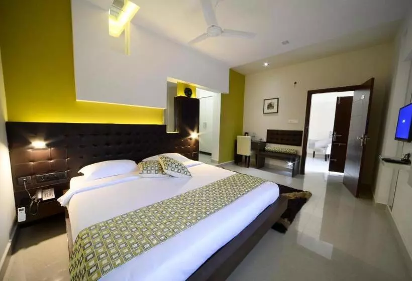 Hotelli Serenity La Vista