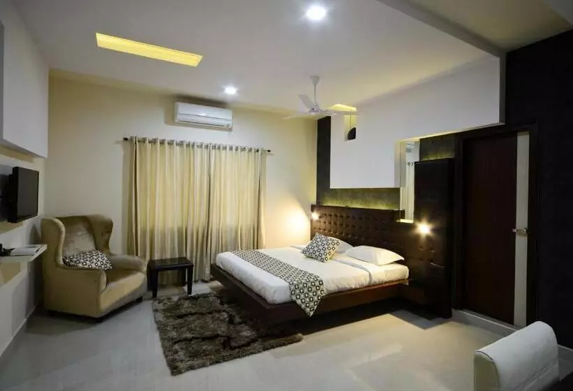 Hotelli Serenity La Vista