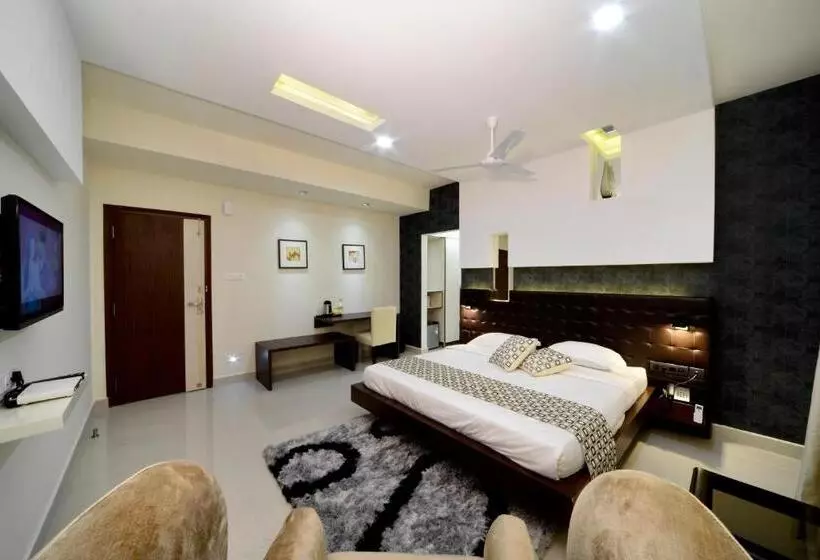 Hotelli Serenity La Vista