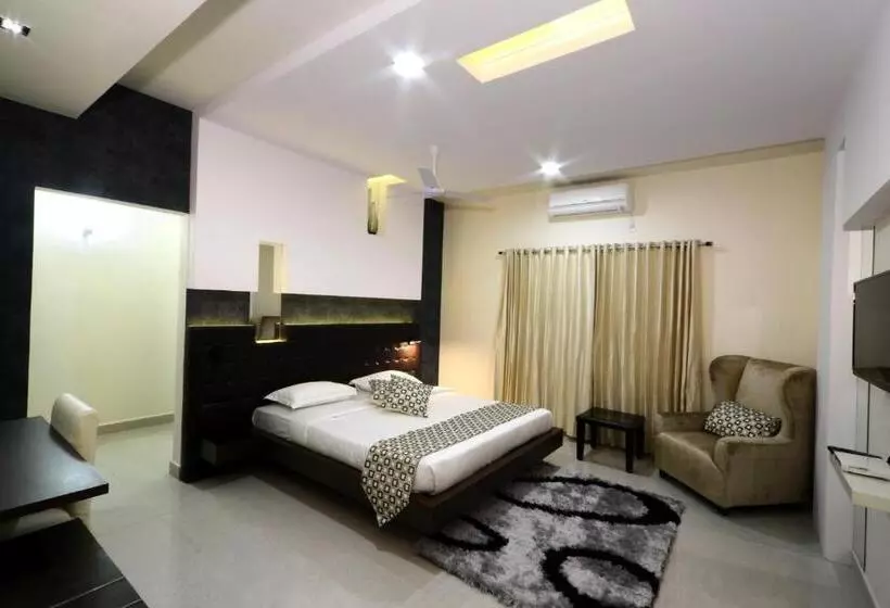 Hotelli Serenity La Vista