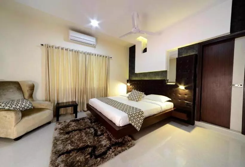 Hotelli Serenity La Vista